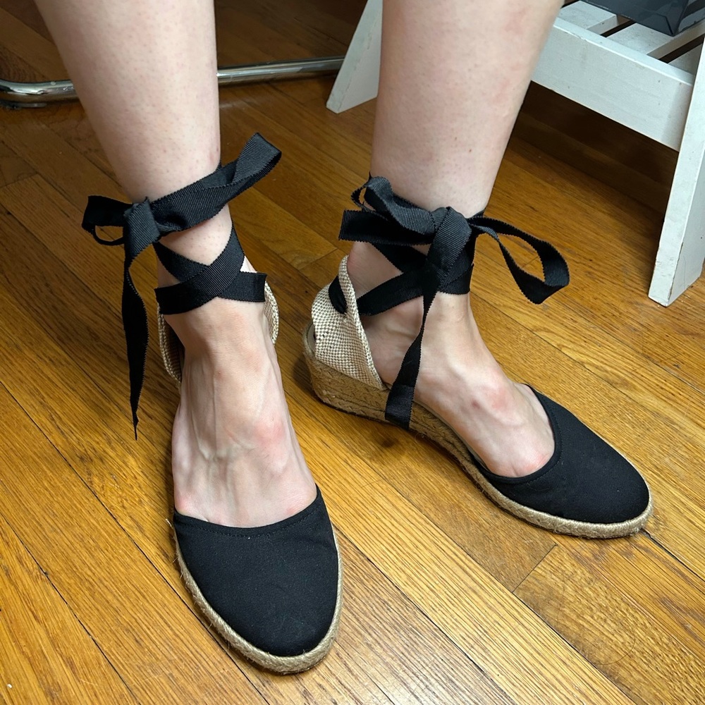 Tommy Hilfiger black sandal espadrilles sz 9.5 M